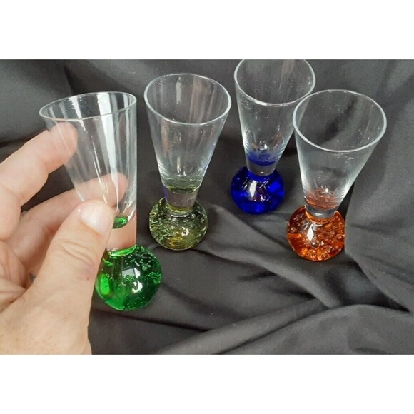 Vtg Set of 4 CORDIALS Liqueur SHOT Glasses Air Bubble Colored Ball Bottom Bases - Picture 4 of 8